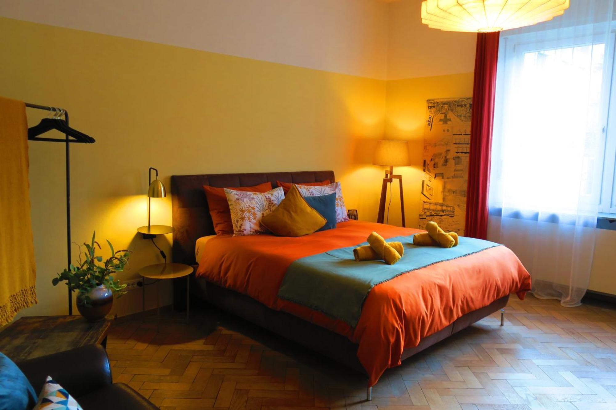 5-Zimmer-Appartement In Historischer Privatvilla, Meran Zentrum, Kostenloser Parkplatz Exterior foto